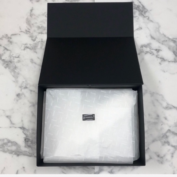 BRAND NEW Authentic Chanel Magnetic Box Gift Set